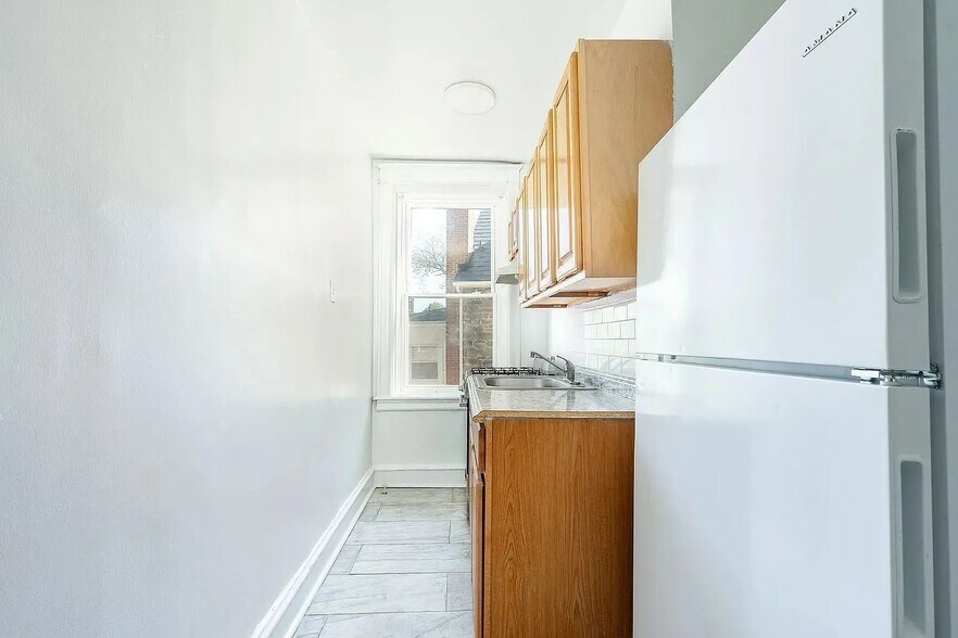 Building Photo - 2217 N 51st St