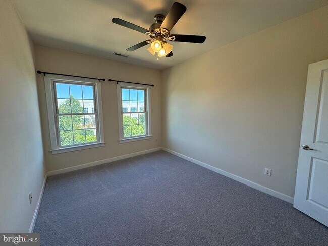 Building Photo - 13693 Neil Armstrong Ave