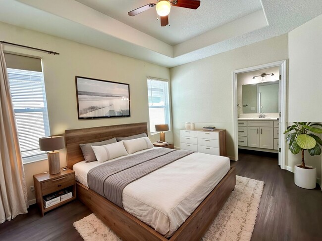 Building Photo - Live smart & stylish in this modern 3BR Eu...