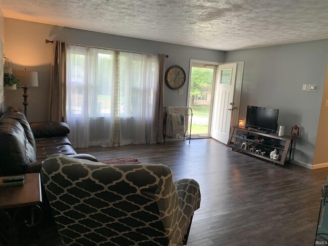 Building Photo - 5250 N Nova Dr