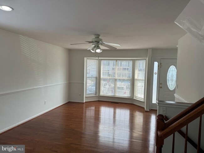 Building Photo - 16918 Toms River Loop