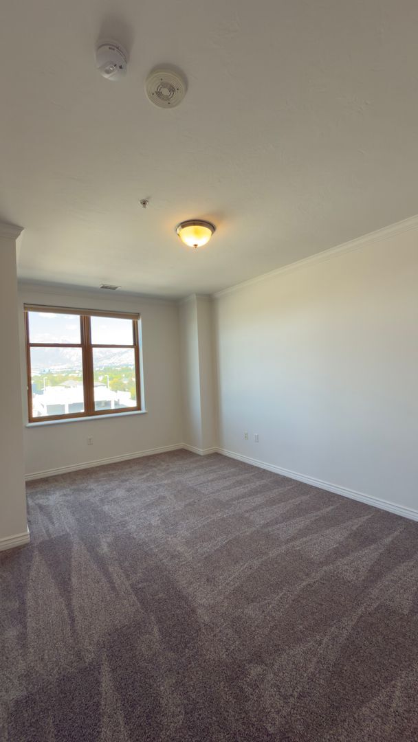 Building Photo - Luxury High Rise in Downtown Provo