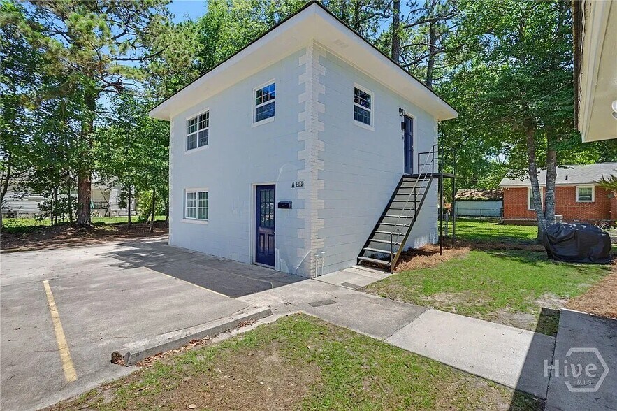 Building Photo - 3408 Montgomery St