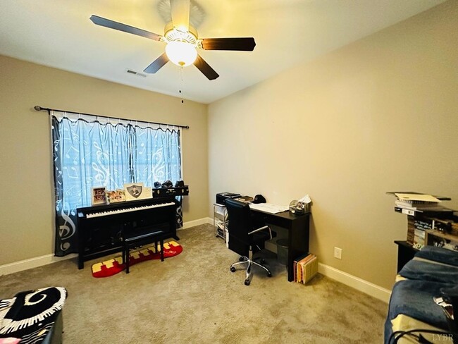 Building Photo - 1313 Emerald View Ct