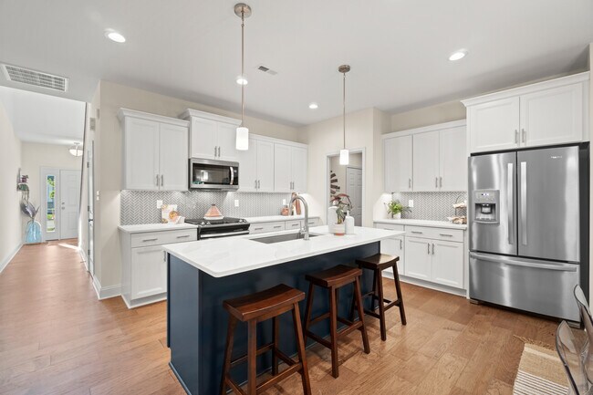 Building Photo - 6957 Leire Ln