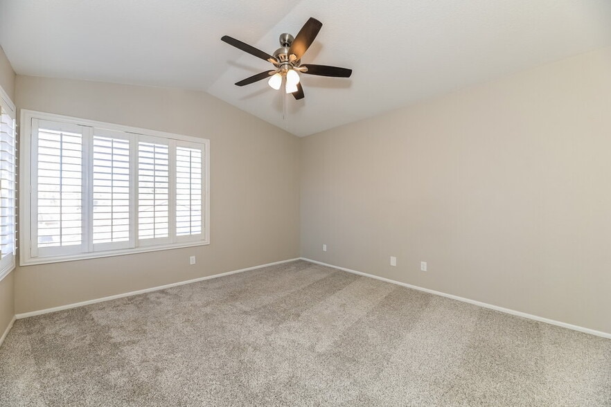 Building Photo - 52 Quiet Desert Ln