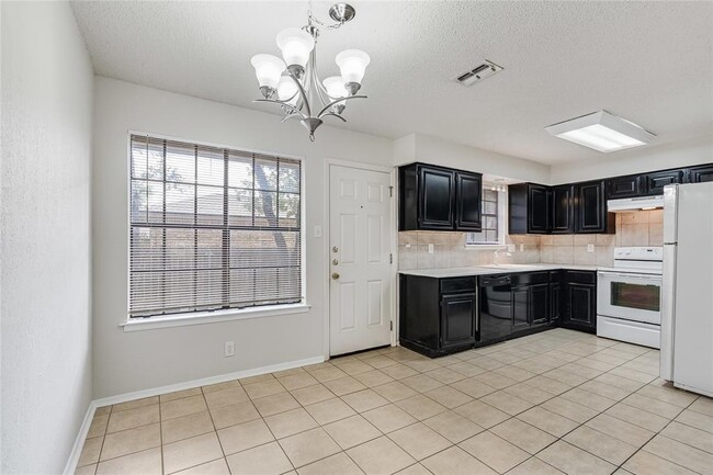 Building Photo - 3801 Foust Trail