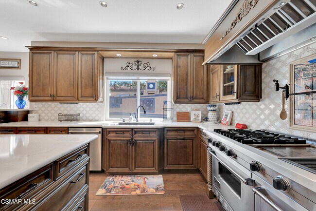 Building Photo - 4542 Skidmore Ct