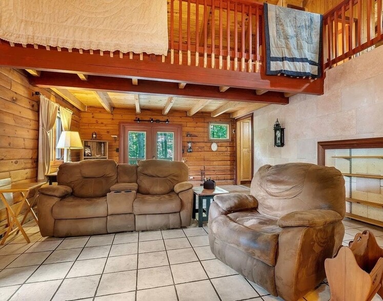 Building Photo - 1214 Timber Run