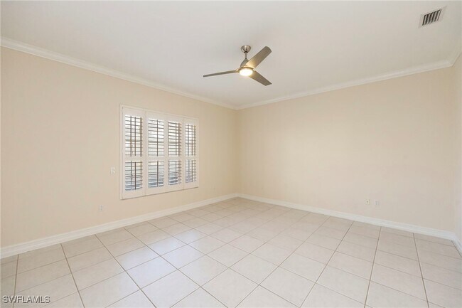 Building Photo - 5025 Maxwell Cir