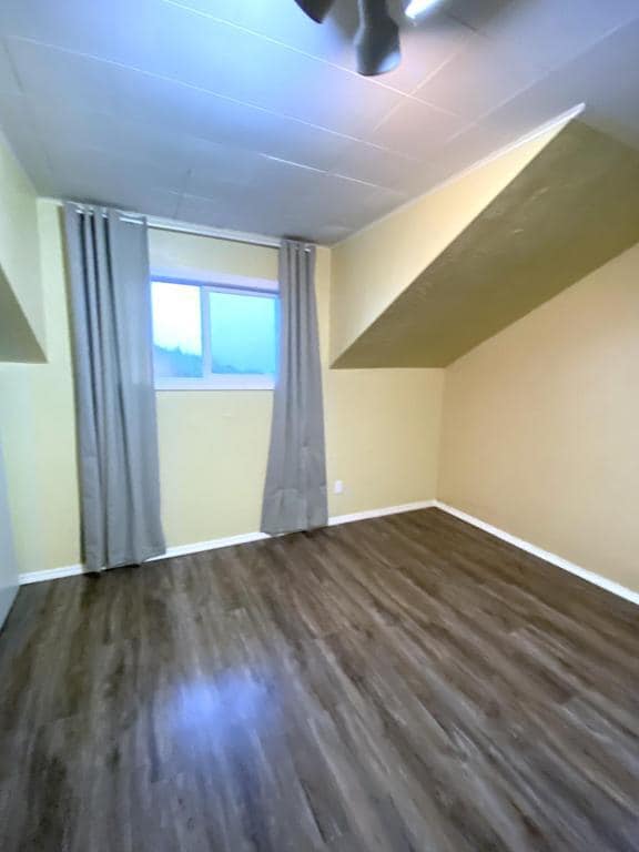 Building Photo - 513 NW Brook St