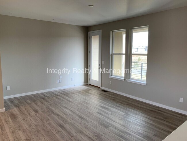 Building Photo - 3598 Cerf Wy