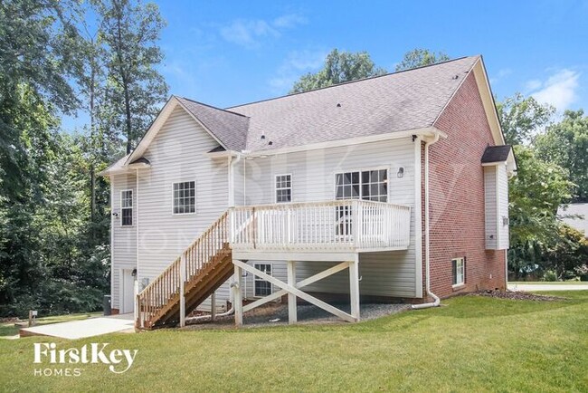 Building Photo - 4104 Ballard Farm Rd