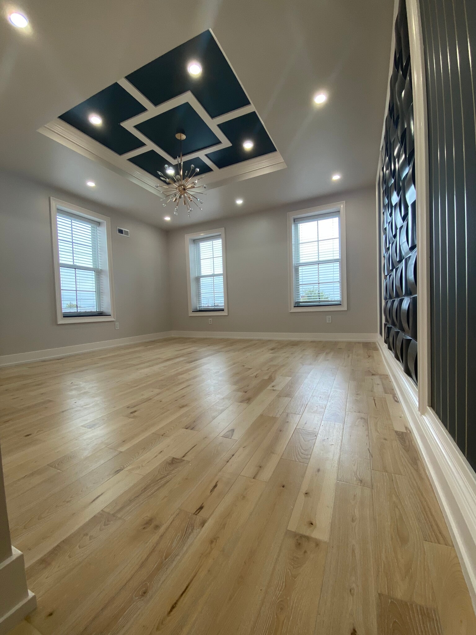 3rd floor bedrrom - 1649 S 17th St