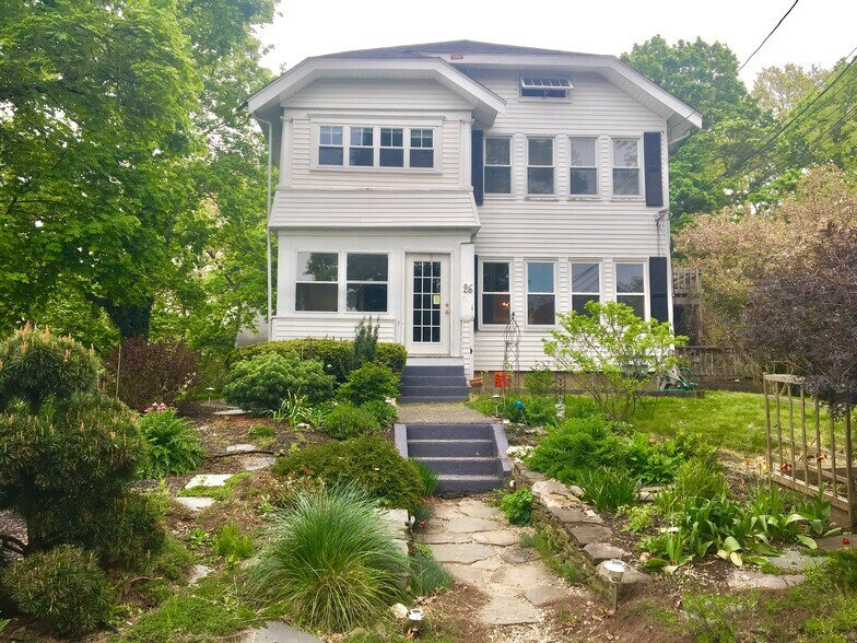 Primary Photo - 26 Waban St
