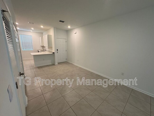Building Photo - 109 Montellano Rd