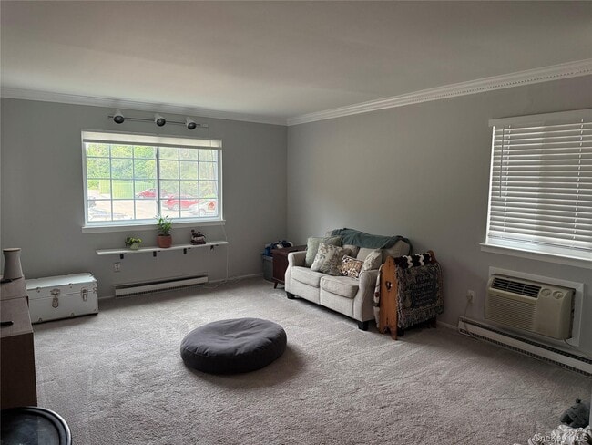 Building Photo - 608 Fox Run Ln