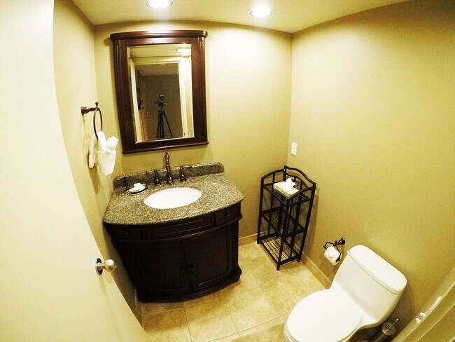 Building Photo - Winter Seasonal Rental- Sts John 2522