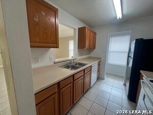 Building Photo - 7703 Chatsworth