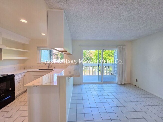 Building Photo - 1200 Opal St