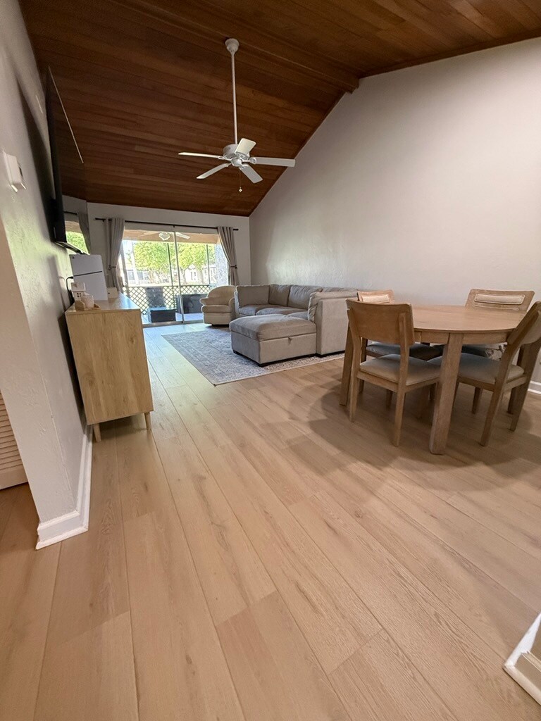 Building Photo - 9311 Lennex Ln