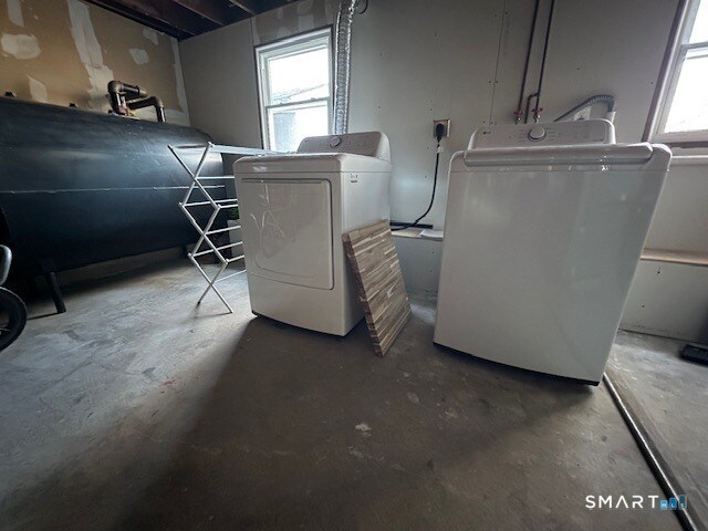 Building Photo - 15 Oakwood Rd