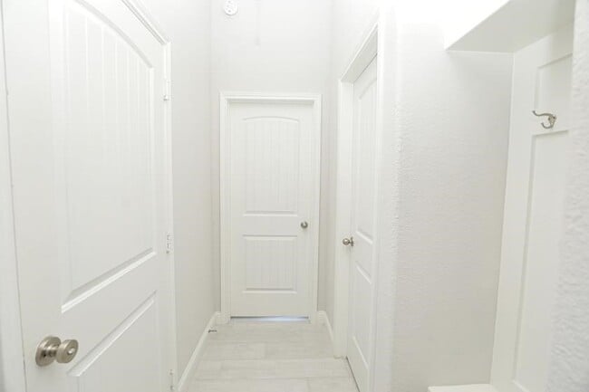 Building Photo - 15335 Leal Rancho Ct