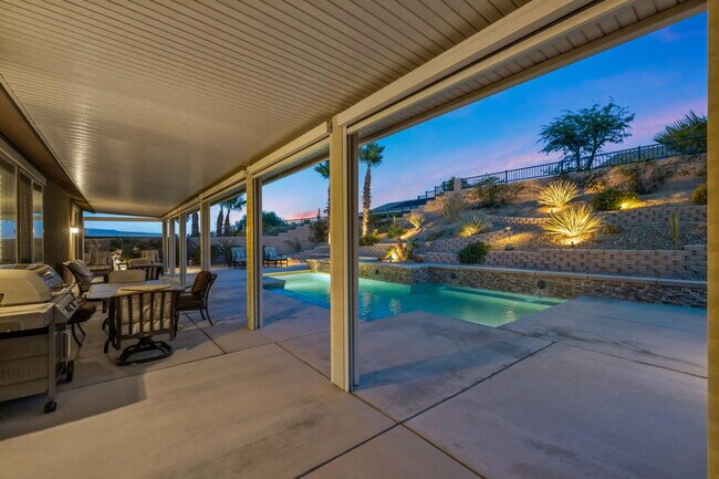 Building Photo - 73757 Picasso Dr