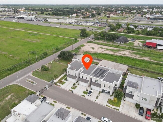 Building Photo - 28 Sunset Dr