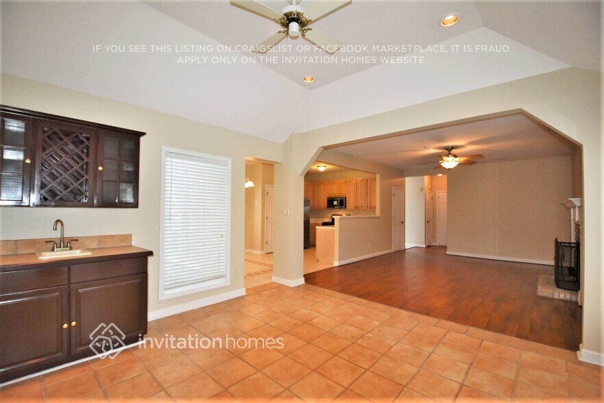 Building Photo - 9714 Spring Crest Ct