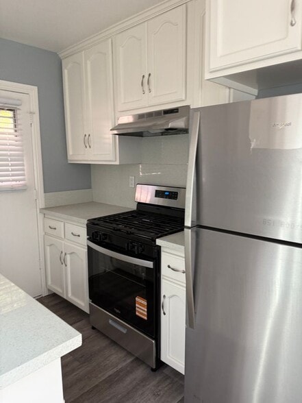 Building Photo - 816 Oakwood St