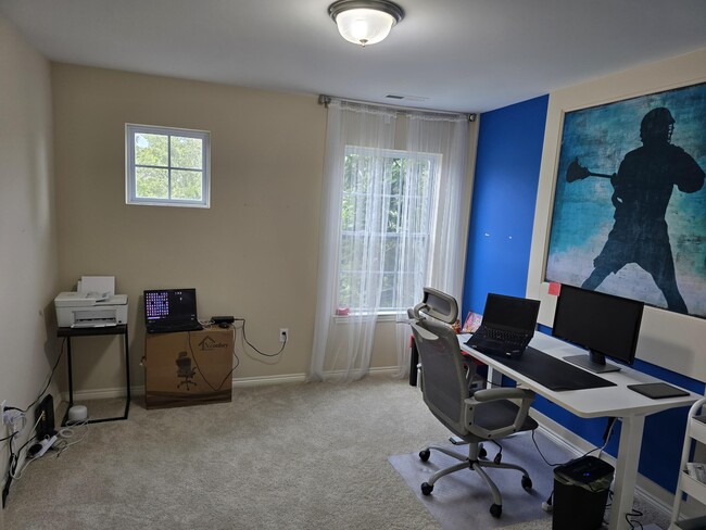 Building Photo - 45762 S Stonewood Rd