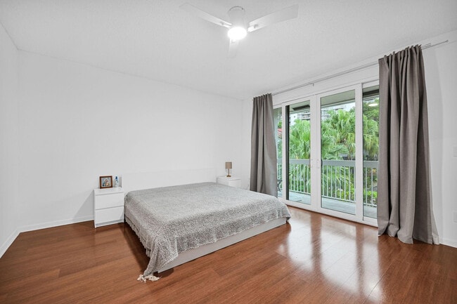 Building Photo - 21385 Marina Cove Cir