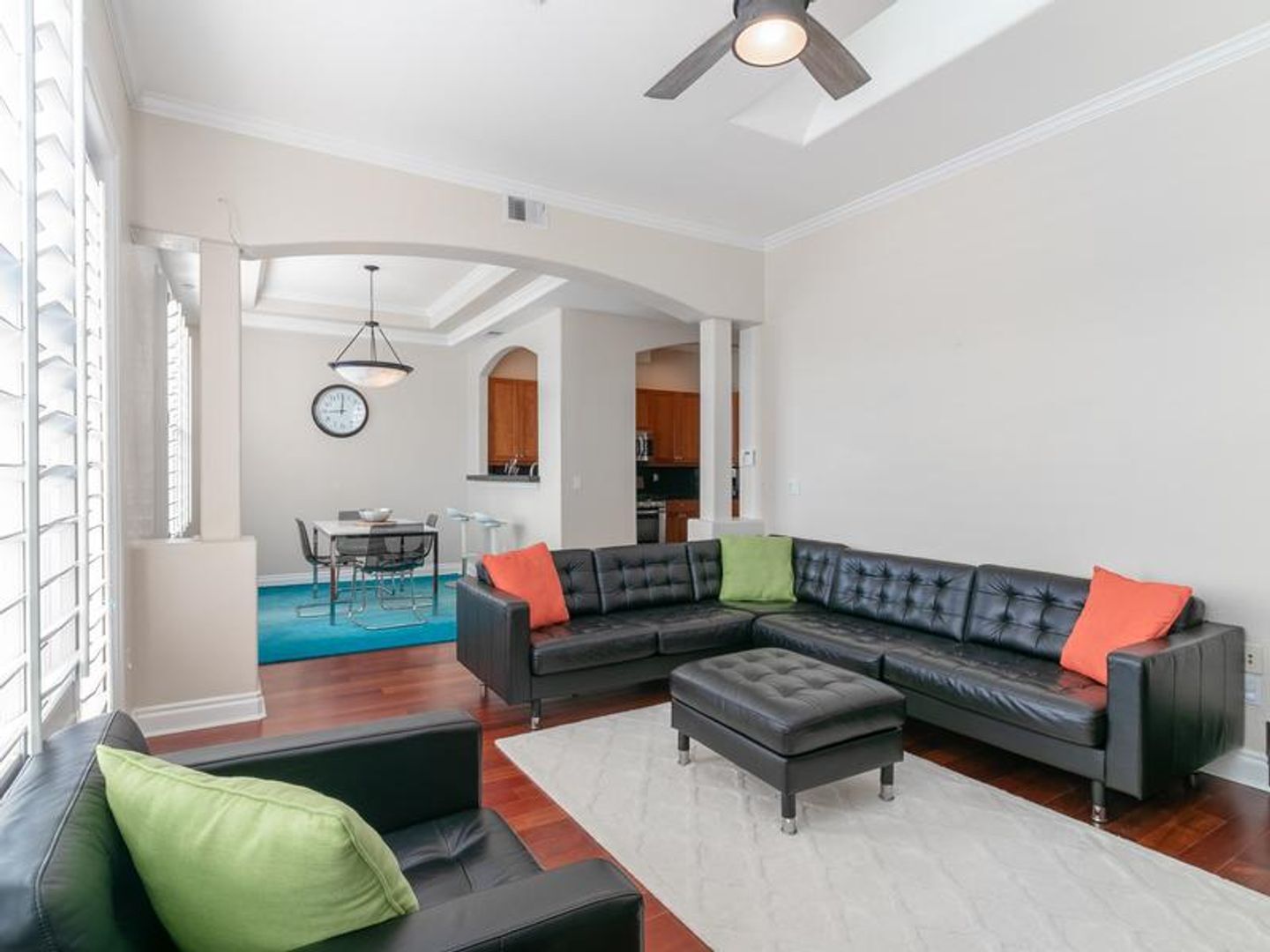 Building Photo - 40 Madison St