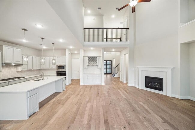 Building Photo - 13803 Dorado Pointe Dr
