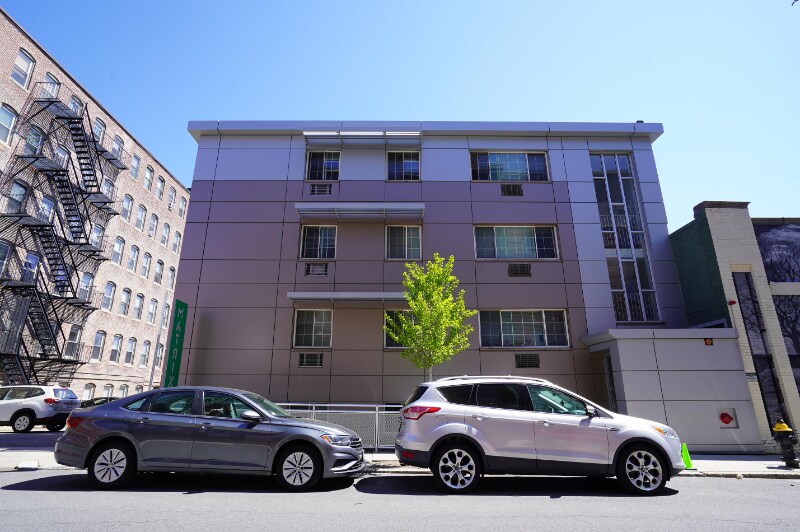 Building Photo - 8 Griggs St