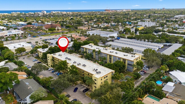 Building Photo - 367 S Federal Hwy