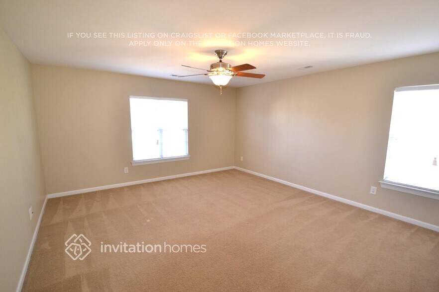 Building Photo - 5722 Cactus Valley Rd