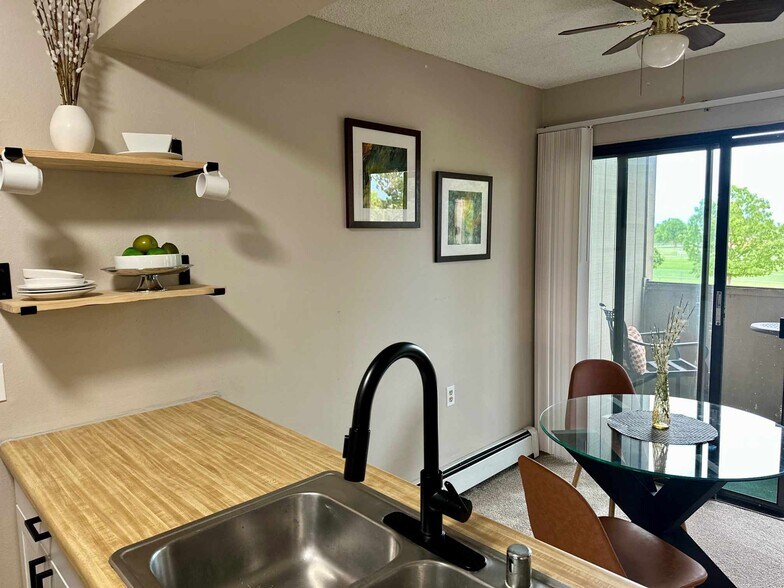 Building Photo - 3431 Stover St