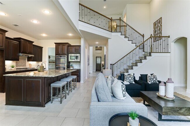 Building Photo - 2657 Montebelluna Pl