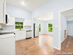 Building Photo - 112 Avenue B