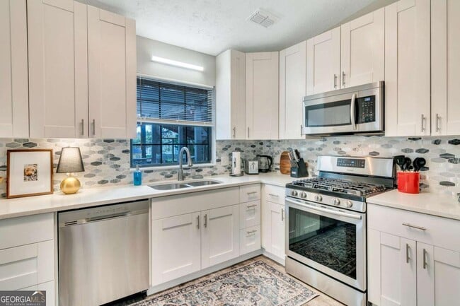 Building Photo - 3605 Creek Mill Dr NW