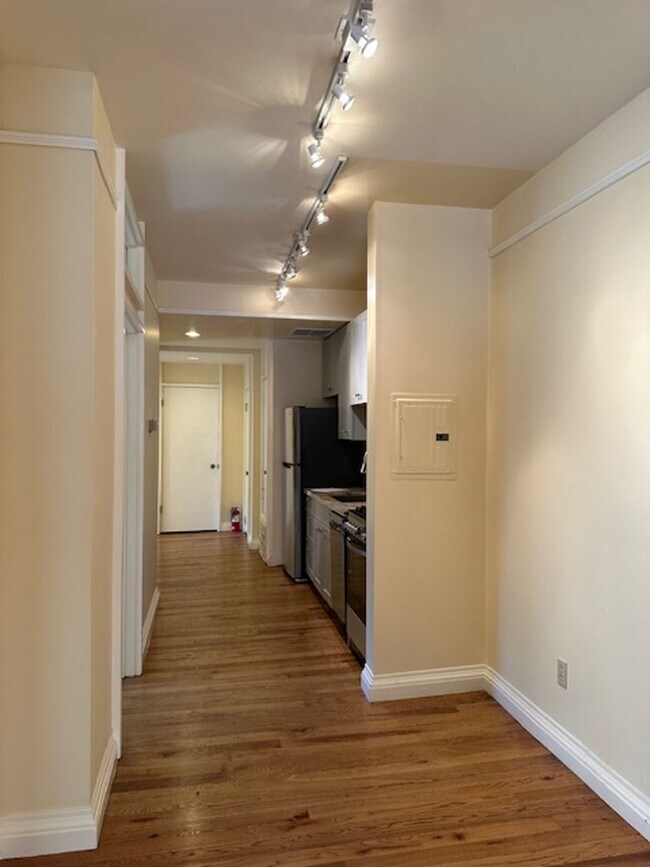 Building Photo - Live where you work! Mixed commercial use with amazing Rustic Remodeled living quarters!