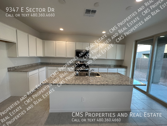 Building Photo - 9347 E Sector Dr