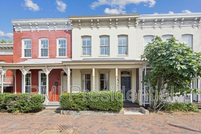 Building Photo - 507 N 1st St