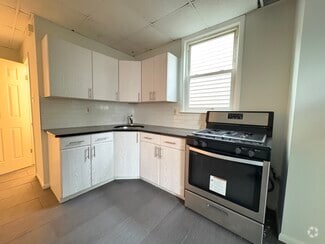 Building Photo - 346 Armstrong Ave