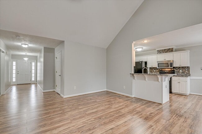 Building Photo - 789 Michelle Ct