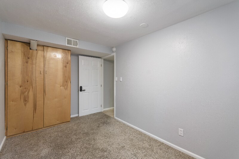 Building Photo - 8871 Rutgers St