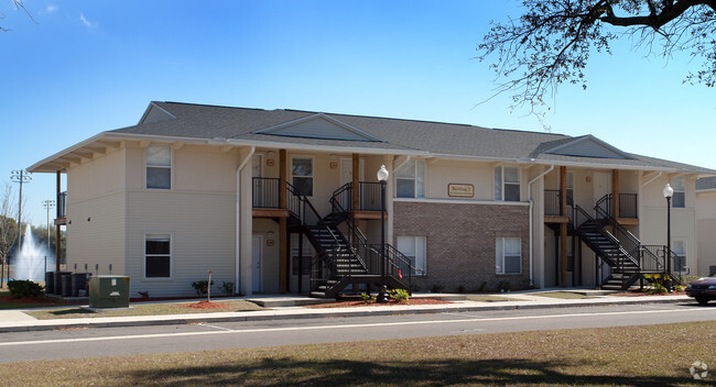 Building Photo - Brentwood Lakes Apartments