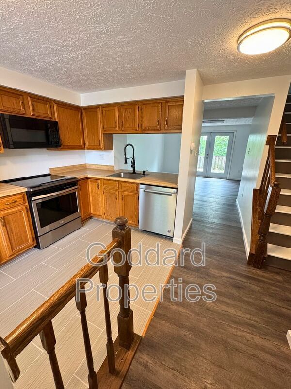 Building Photo - 1353 E Spring Meadow Ct